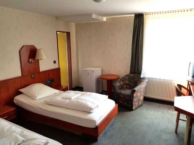 Handwerker-Hotel Ansicht 3